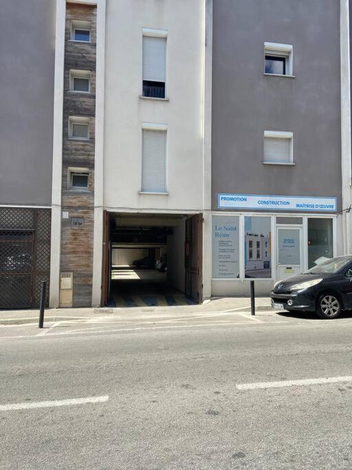 Studio Clim Parking Dhuoda Nîmes Zewnętrze zdjęcie